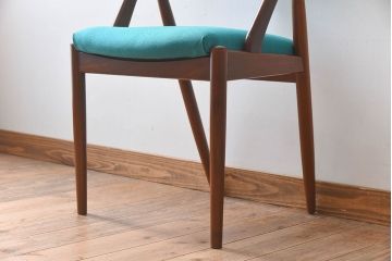 ヴィンテージ家具　カイ・クリスチャンセン(Kai Kristiansen)　北欧ビンテージ　NV31　ダイニングチェア(1)