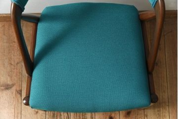 ヴィンテージ家具　カイ・クリスチャンセン(Kai Kristiansen)　北欧ビンテージ　NV31　ダイニングチェア(1)