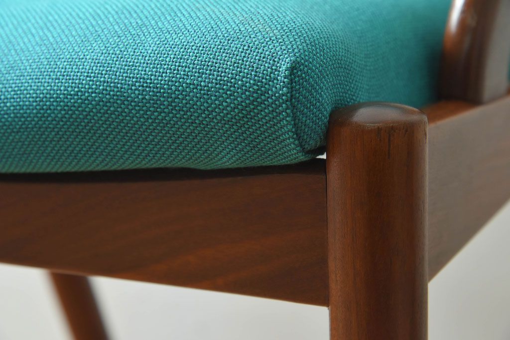 ヴィンテージ家具　カイ・クリスチャンセン(Kai Kristiansen)　北欧ビンテージ　NV31　ダイニングチェア(1)