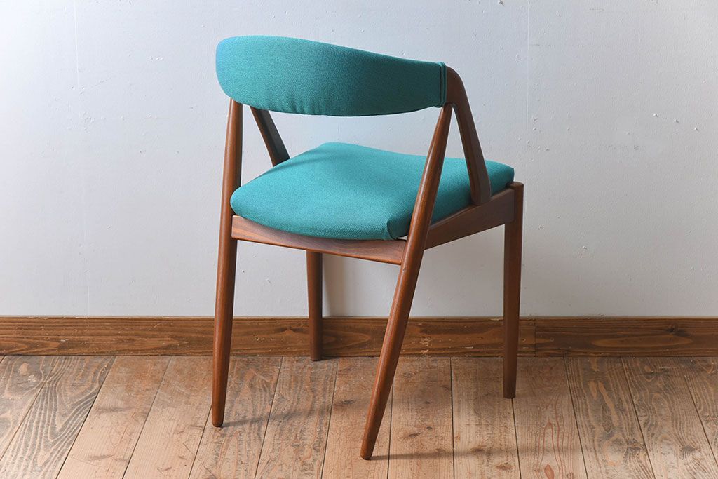 ヴィンテージ家具　カイ・クリスチャンセン(Kai Kristiansen)　北欧ビンテージ　NV31　ダイニングチェア(1)