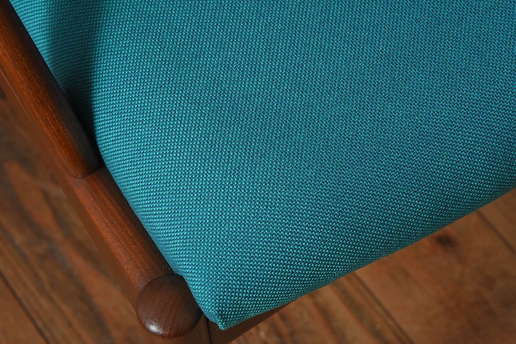 ヴィンテージ家具　カイ・クリスチャンセン(Kai Kristiansen)　北欧ビンテージ　NV31　ダイニングチェア(2)