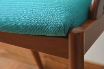 ヴィンテージ家具　カイ・クリスチャンセン(Kai Kristiansen)　北欧ビンテージ　NV31　ダイニングチェア(2)