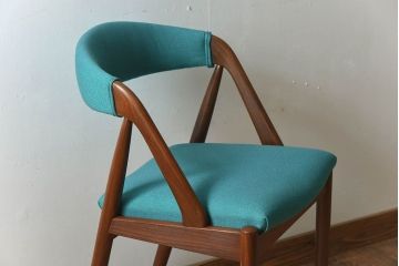 ヴィンテージ家具　カイ・クリスチャンセン(Kai Kristiansen)　北欧ビンテージ　NV31　ダイニングチェア(3)