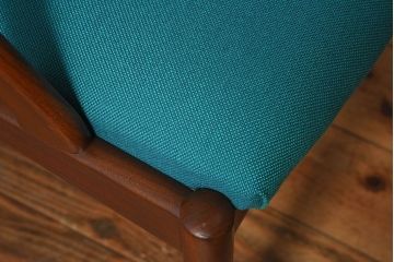 ヴィンテージ家具　カイ・クリスチャンセン(Kai Kristiansen)　北欧ビンテージ　NV31　ダイニングチェア(3)