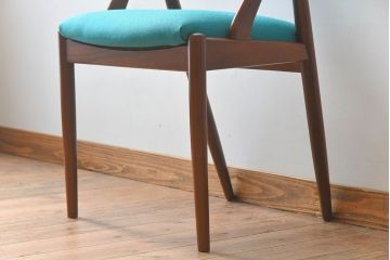 ヴィンテージ家具　カイ・クリスチャンセン(Kai Kristiansen)　北欧ビンテージ　NV31　ダイニングチェア