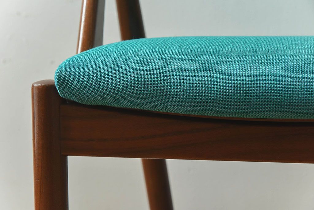 ヴィンテージ家具　カイ・クリスチャンセン(Kai Kristiansen)　北欧ビンテージ　NV31　ダイニングチェア