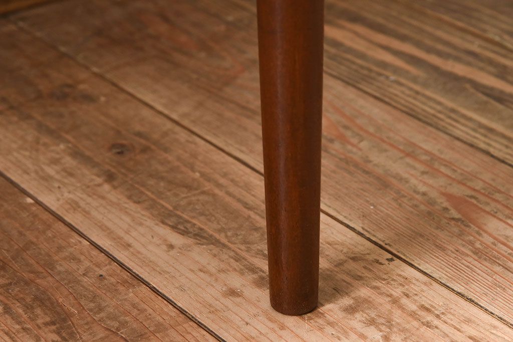 ヴィンテージ家具　カイ・クリスチャンセン(Kai Kristiansen)　北欧ビンテージ　NV31　ダイニングチェア