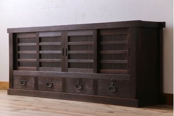 アンティーク家具　明治期　五尺　横桟四枚引き戸　収納箪笥ローボード(水屋箪笥、テレビ台、キャビネット、収納棚)