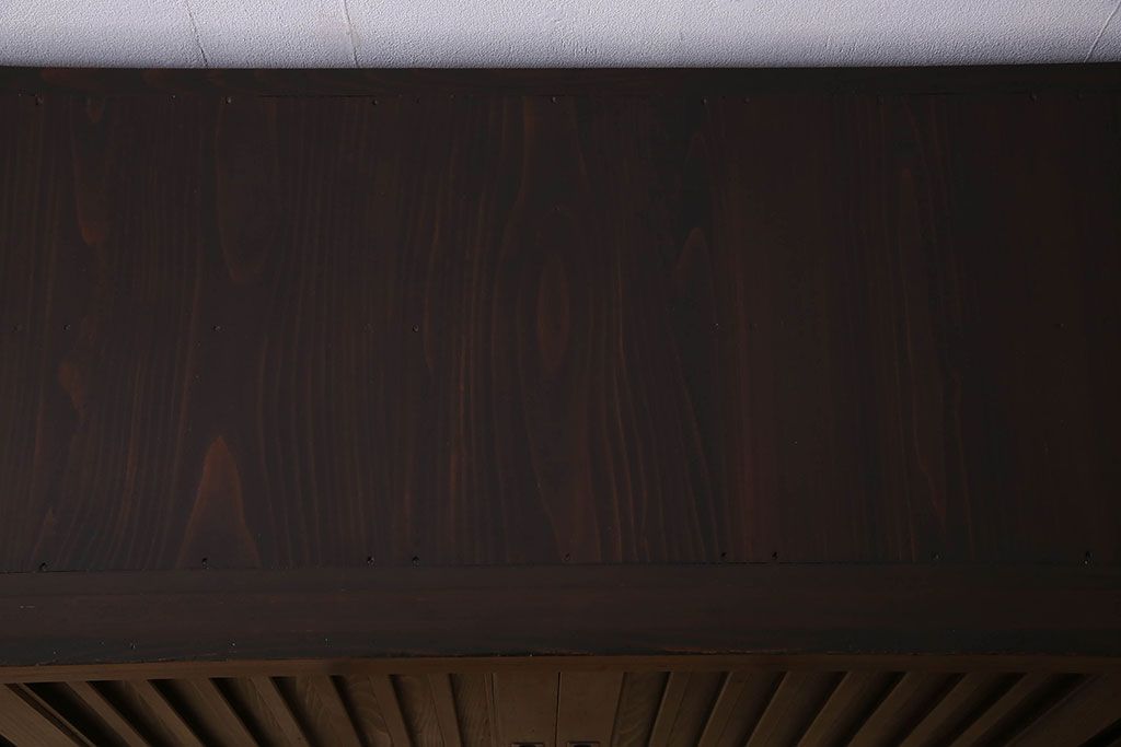 アンティーク家具　明治期　六尺　縦桟四枚引き戸　収納箪笥サイドボード(水屋箪笥)(2)