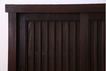 アンティーク家具　明治期　六尺　縦桟四枚引き戸　収納箪笥サイドボード(水屋箪笥)(2)