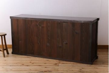 アンティーク家具　明治期　六尺　縦桟四枚引き戸　収納箪笥サイドボード(水屋箪笥)(2)