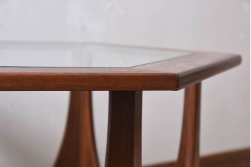 G-plan(ジープラン)　北欧ビンテージ　Fresco(フレスコ)　ガラストップヘキサゴンテーブル(コーヒーテーブル)