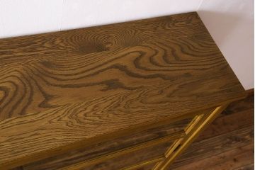 レトロ家具　昭和レトロ　脚付き!古い木製のサイドボード(収納棚)(2)