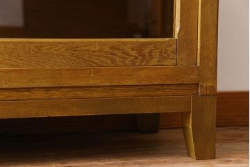 レトロ家具　昭和レトロ　脚付き!古い木製のサイドボード(収納棚)(2)