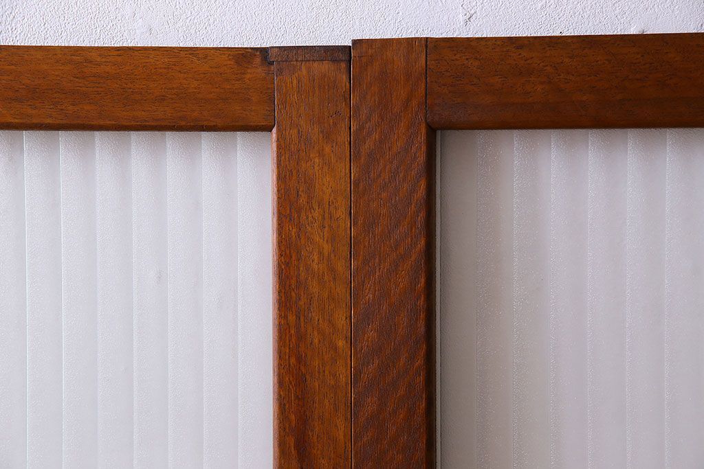 アンティーク　レトロな古い木味の銀モールガラス入り引き戸2枚セット(窓)(2)