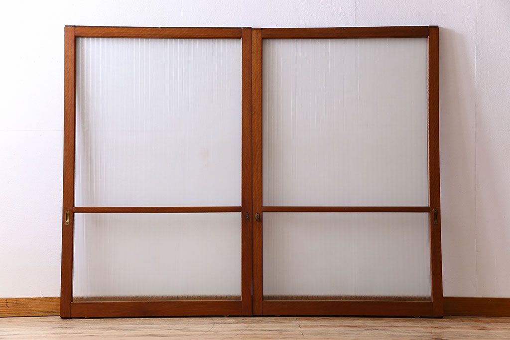 アンティーク　レトロな古い木味の銀モールガラス入り引き戸2枚セット(窓)(2)