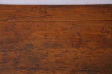 アンティーク家具　アンティーク　古い木製のシンプルな作業台(平机・テーブル)