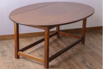 ヴィンテージ家具　北欧ビンテージ　シンプルなエクステンションテーブル(バタフライテーブル、ダイニングテーブル、2人掛け、4人掛け、食卓)(R-024195)