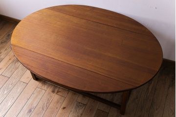 ヴィンテージ家具　北欧ビンテージ　シンプルなエクステンションテーブル(バタフライテーブル、ダイニングテーブル、2人掛け、4人掛け、食卓)(R-024195)