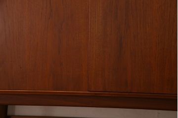 ヴィンテージ家具　北欧ビンテージ　マッキントッシュ製サイドボード