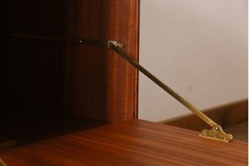 ヴィンテージ家具　北欧ビンテージ　マッキントッシュ製サイドボード