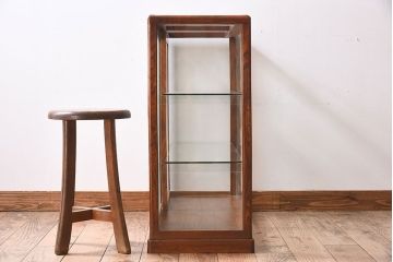 アンティーク家具　総欅材製　上手物の結霜ガラス入りアンティークガラスケース(ショーケース)