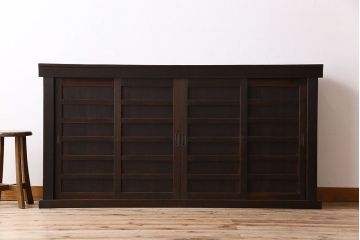 アンティーク家具　古民具・骨董　五尺　四枚引き戸の収納箪笥ローボード(水屋箪笥)(2)