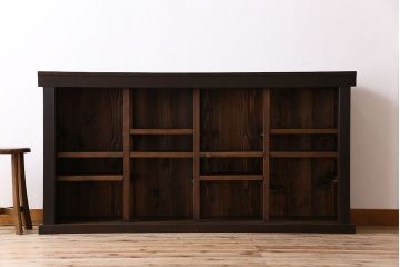 アンティーク家具　古民具・骨董　五尺　四枚引き戸の収納箪笥ローボード(水屋箪笥)(2)