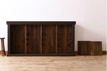 アンティーク家具　古民具・骨董　五尺　四枚引き戸の収納箪笥ローボード(水屋箪笥)(2)