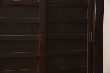 アンティーク家具　古民具・骨董　五尺　四枚引き戸の収納箪笥ローボード(水屋箪笥)(2)