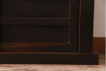 アンティーク家具　古民具・骨董　五尺　四枚引き戸の収納箪笥ローボード(水屋箪笥)(2)