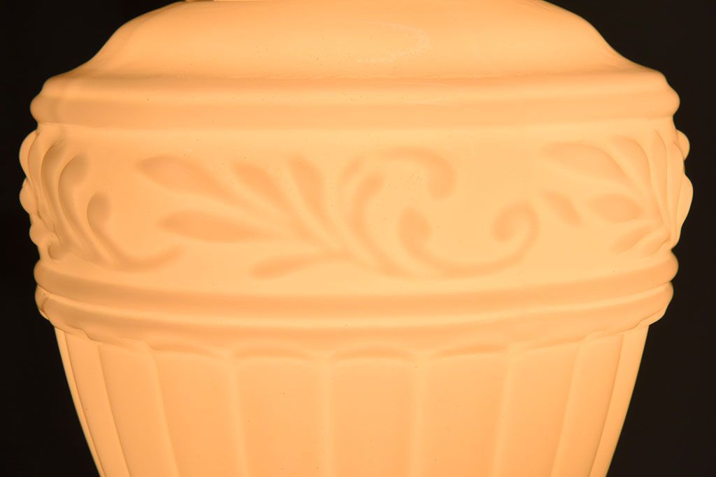 和製アンティーク　すずらん型レトロな吊り下げ照明