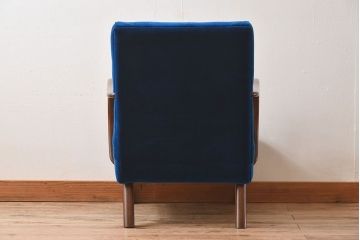 レトロ家具　レトロデザイン　おしゃれな一人掛けアンティークアームソファ