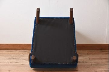 レトロ家具　レトロデザイン　おしゃれな一人掛けアンティークアームソファ