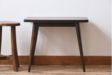 アンティーク家具　天板一枚板!シンプルな古い木のアンティークサイドテーブル