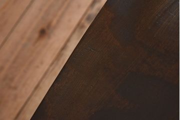 アンティーク家具　天板一枚板!シンプルな古い木のアンティークサイドテーブル