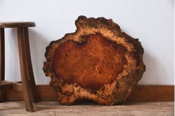 高級民芸家具　玉杢　花梨(カリン)材製の花台(1)