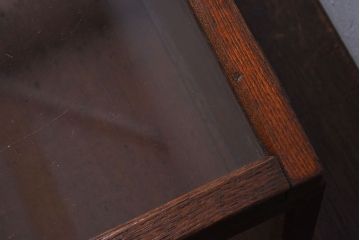 アンティーク雑貨　木製フレーム　レトロデザイン　小さなアンティークガラスケース(1)