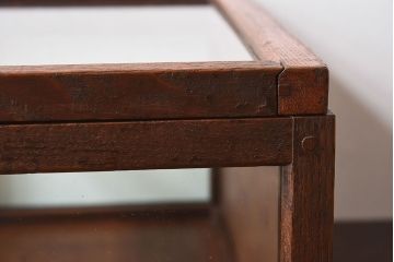 アンティーク雑貨　木製フレーム　レトロデザイン　小さなアンティークガラスケース(1)