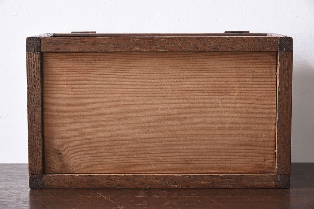 アンティーク雑貨　木製フレーム　レトロデザイン　小さなアンティークガラスケース(1)