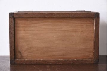 アンティーク雑貨　木製フレーム　レトロデザイン　小さなアンティークガラスケース(1)