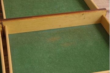 北欧家具　ビンテージ　ミッドセンチュリー　チーク材のサイドボード(リビングボード)