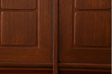 北欧家具　ビンテージ　ミッドセンチュリー　チーク材のサイドボード(リビングボード)