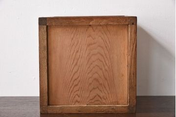 アンティーク雑貨　木製フレーム　レトロデザイン　小さなアンティークガラスケース(2)