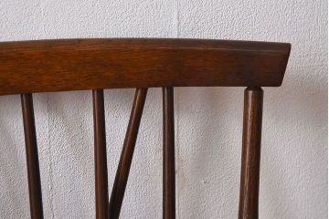 中古家具　キツツキマーク　飛騨産業　ナラ材のウィンザーチェア(ウインザーチェア)