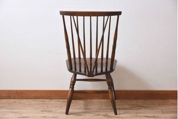 中古家具　キツツキマーク　飛騨産業　ナラ材のウィンザーチェア(ウインザーチェア)