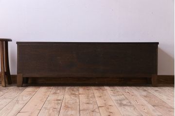 アンティーク家具　脚付き!古い木のアンティークマス目ローボード(収納棚、飾り棚)