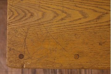 中古　楡材　学校の角スツール2脚セット(1)