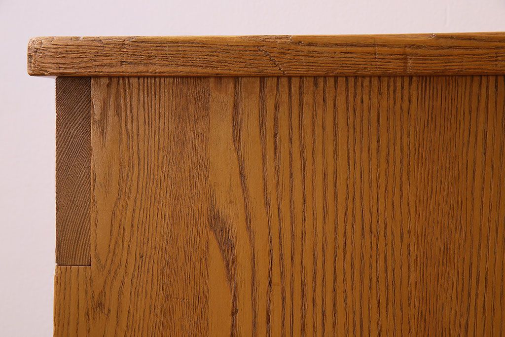 中古　楡材　学校の角スツール2脚セット(1)