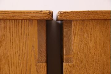 中古　楡材　学校の角スツール2脚セット(1)